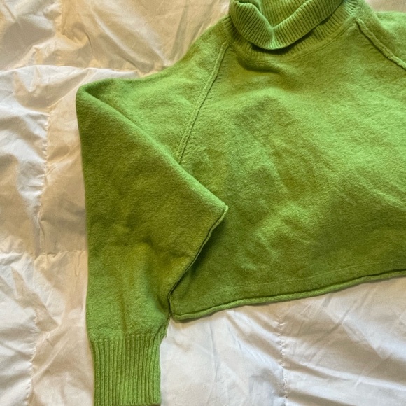 Urban Outfitters Sweaters - Urban outfitters top